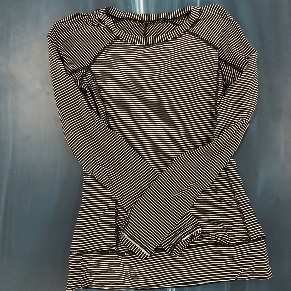 Lululemon long sleeve.